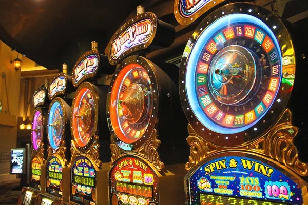 rusia777 login platform interface showing slot games and live tables